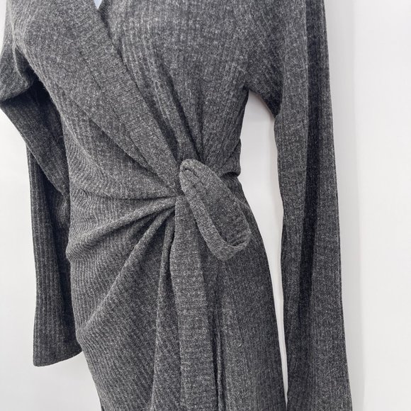 Lulu's Wrap Dress Gray Charcoal Long Sleeve Knit Stretch Womens XL - Picture 5 of 8
